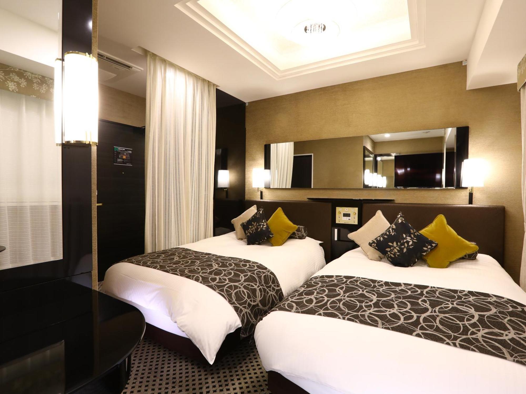 Apa Hotel Iidabashi Ekimae Tokió Kültér fotó